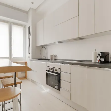 Abbiategrasso - Volvinio - Spazioso Monolocale Apartament Mediolan